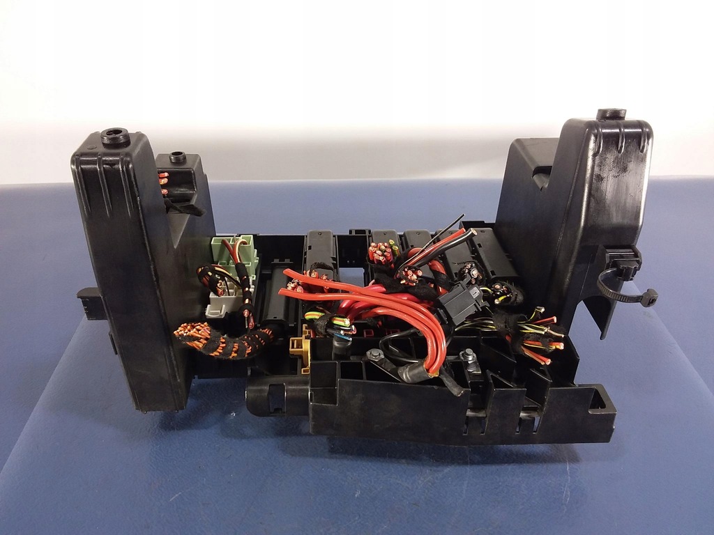 фото №4, Audi a8 d4 4h коробка запобіжників 4h0907348c