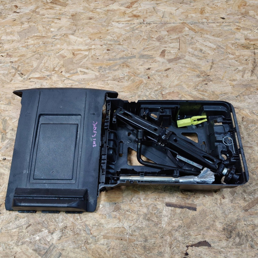 Купити Набір інструментів citroen jumpy 9811866680