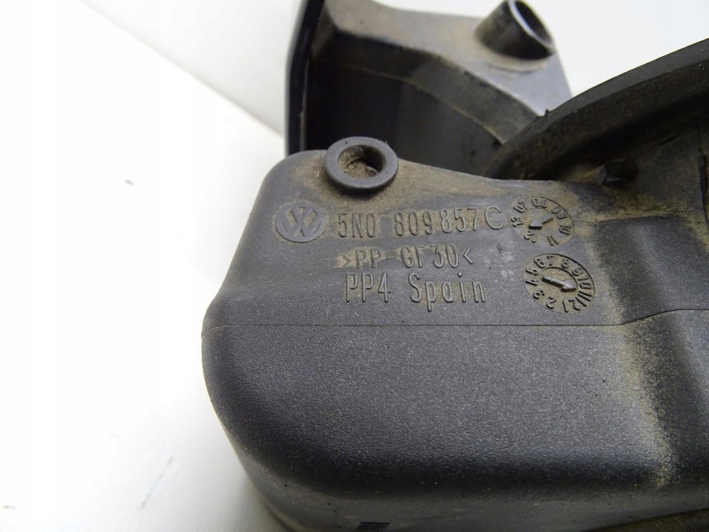 фото №8, Крышка заливной топлива крышка 5n0010641b vw tiguan 5n i lift lc9x