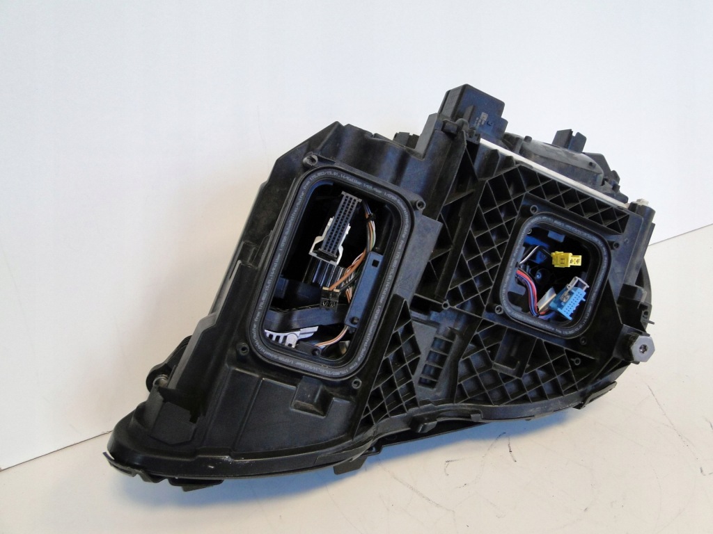 Mercedes фара передняя правый  a2129063203 e klasa 212 w212 рестайлинг  led ils Недорого