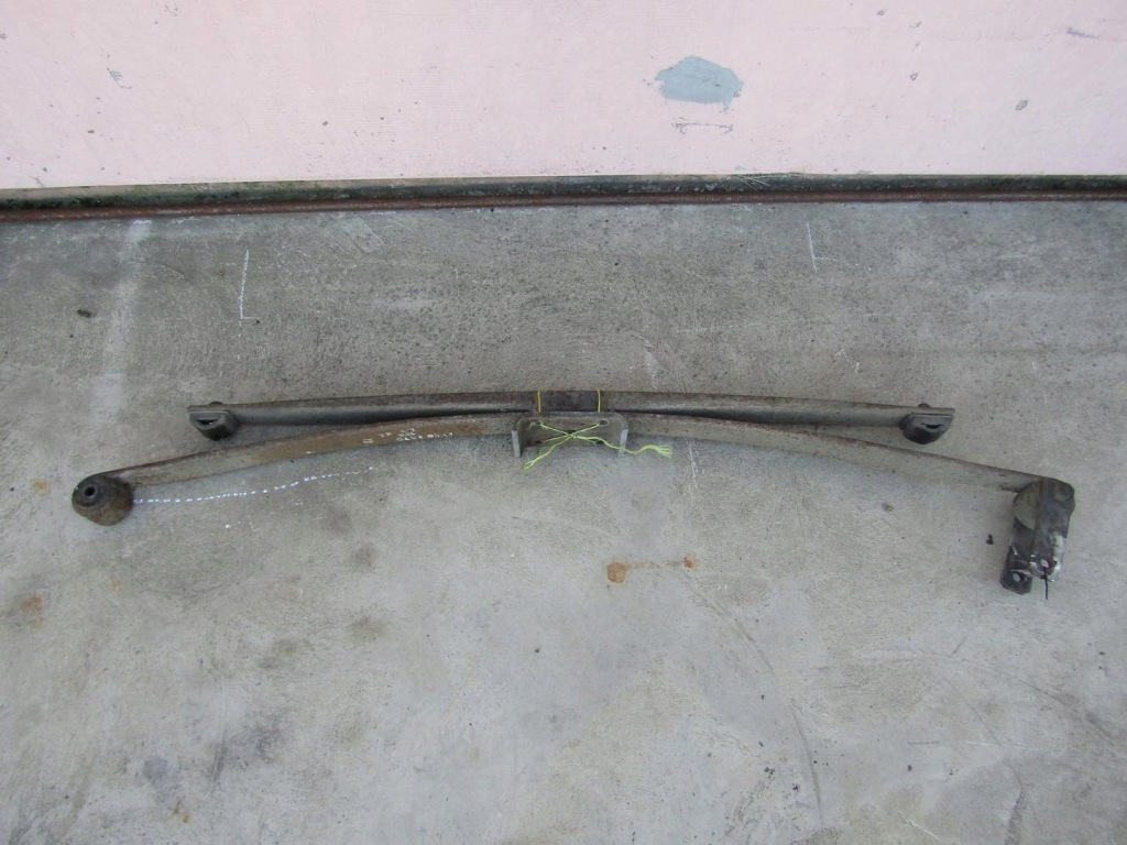 фото №1, Vw lt40 lt-40 2.4 td 95r рессора щетка задняя задние задние