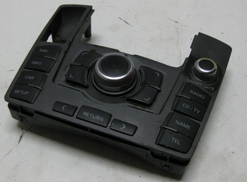 фото №1, Audi a6 c6 2.7 tdi 07r панель управление радио 4f1919610q