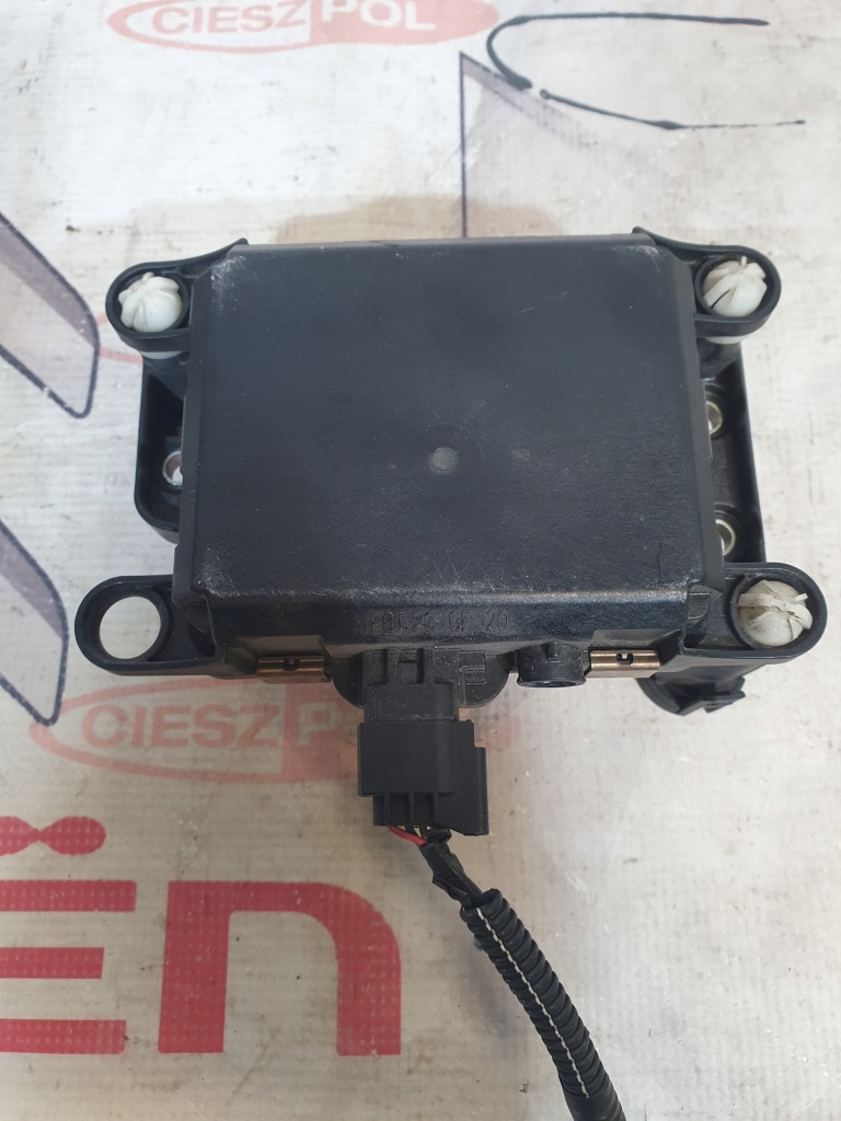 Купити Радар відстані датчик швидкості citroen peugeot оригінал  9806141980