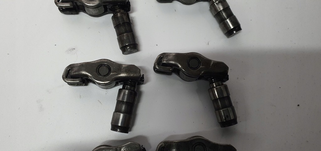 фото №4, Peugeot 3008 5008 1,6 ehdi коромысла клапанные