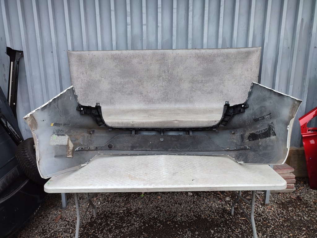 Seat leon iii 5f универсал бампер задний  задний bdb Недорого