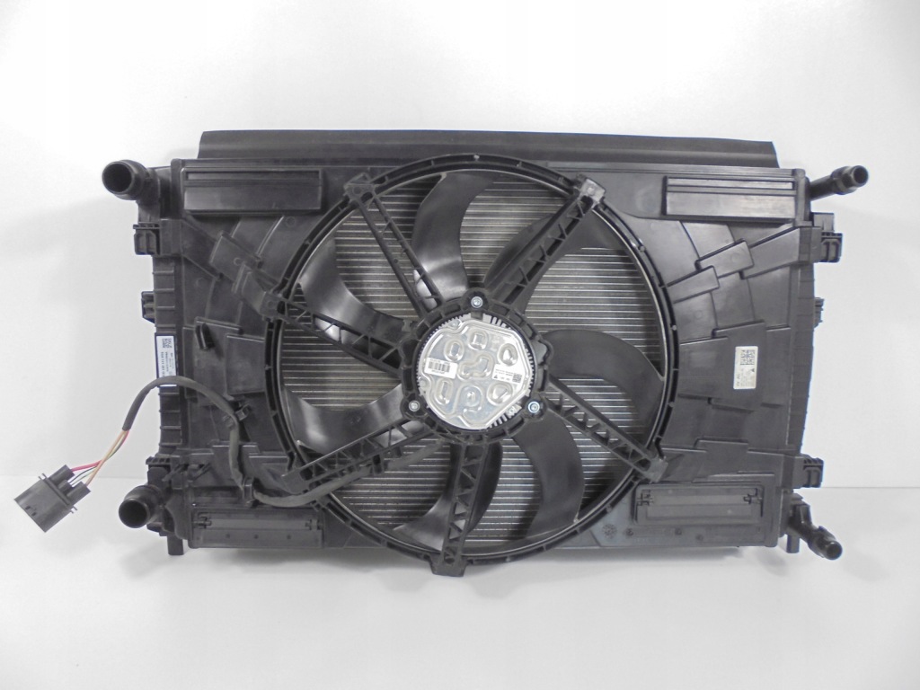 Seat ateca 1.0 tsi комплект радіатор вентилятор 2019 рік Доставка