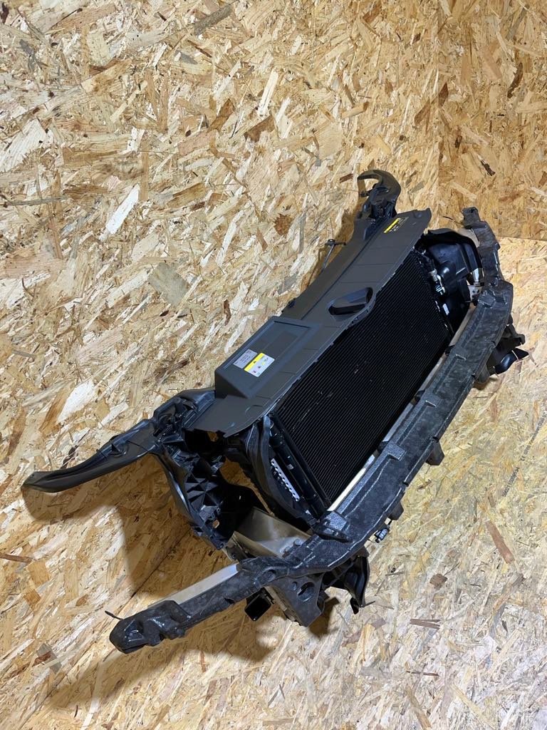 Комплектный  ремень передний радиатор абсорбер audi q5 80a рестайлинг  2.0 22r оригинал Недорого