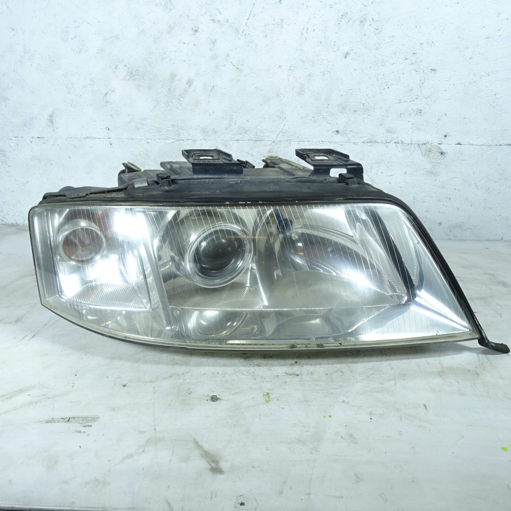фото №1, Audi a6 c5 фара правый ксенон 08-141-1102r