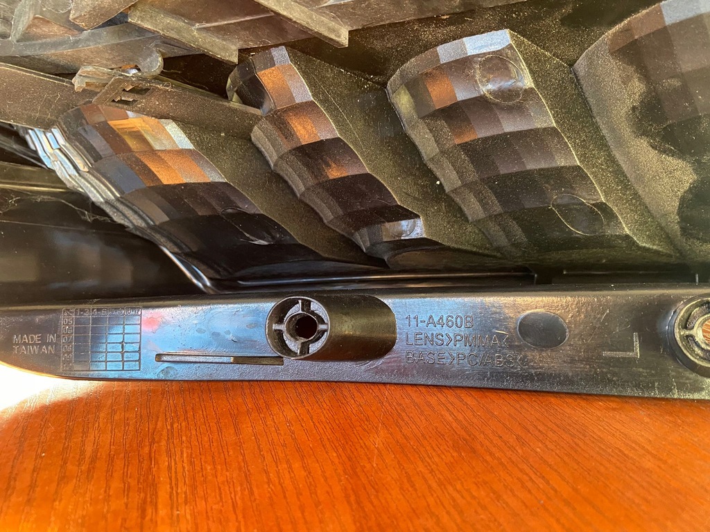 фото №2, Лампа левая задняя задняя renault scenic ii 11-a460b