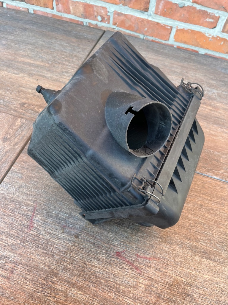 фото №9, Jeep grand cherokee wk commander xk 5-10r 3.0crd корпус фильтра воздуха