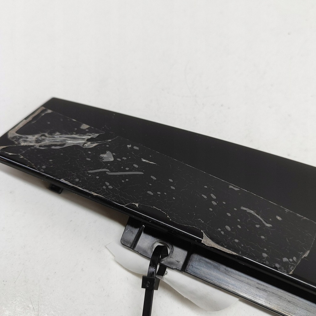 фото №8, Audi q5 sq5 2021 правая сторона молдинг / прокладка стекло дверь задних