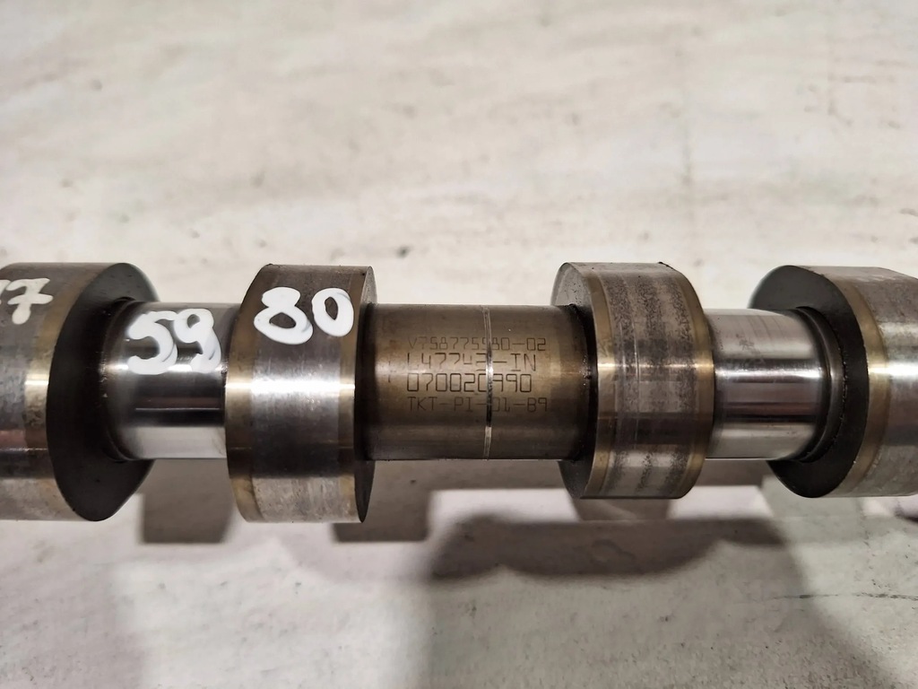 фото №10, Вал розподільного валу всмоктуючий v758775580 peugeot 207 1.4 vti 06-