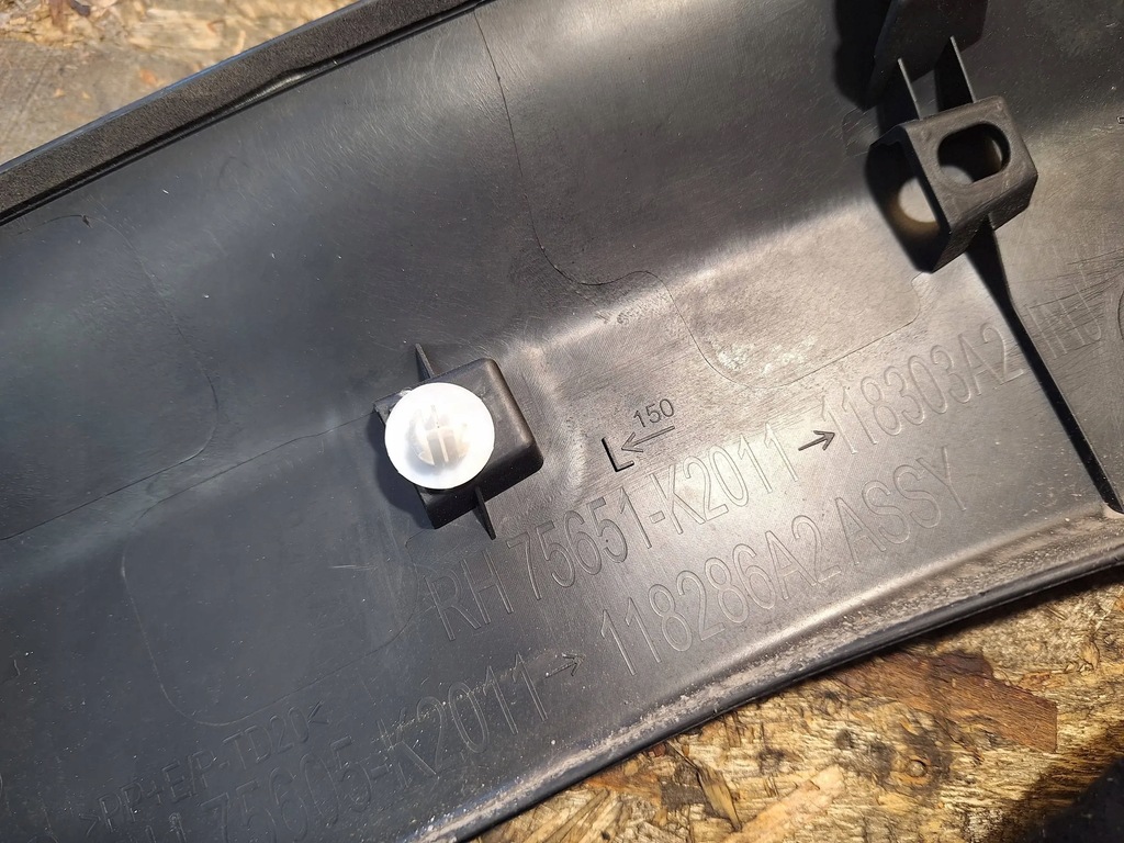 фото №5, Молдинг крила toyota yaris cross задня правий 75651-k2011