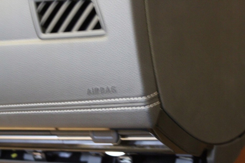 Приборная панель приборная vw touareg iii 761857003ft kompl в Украине