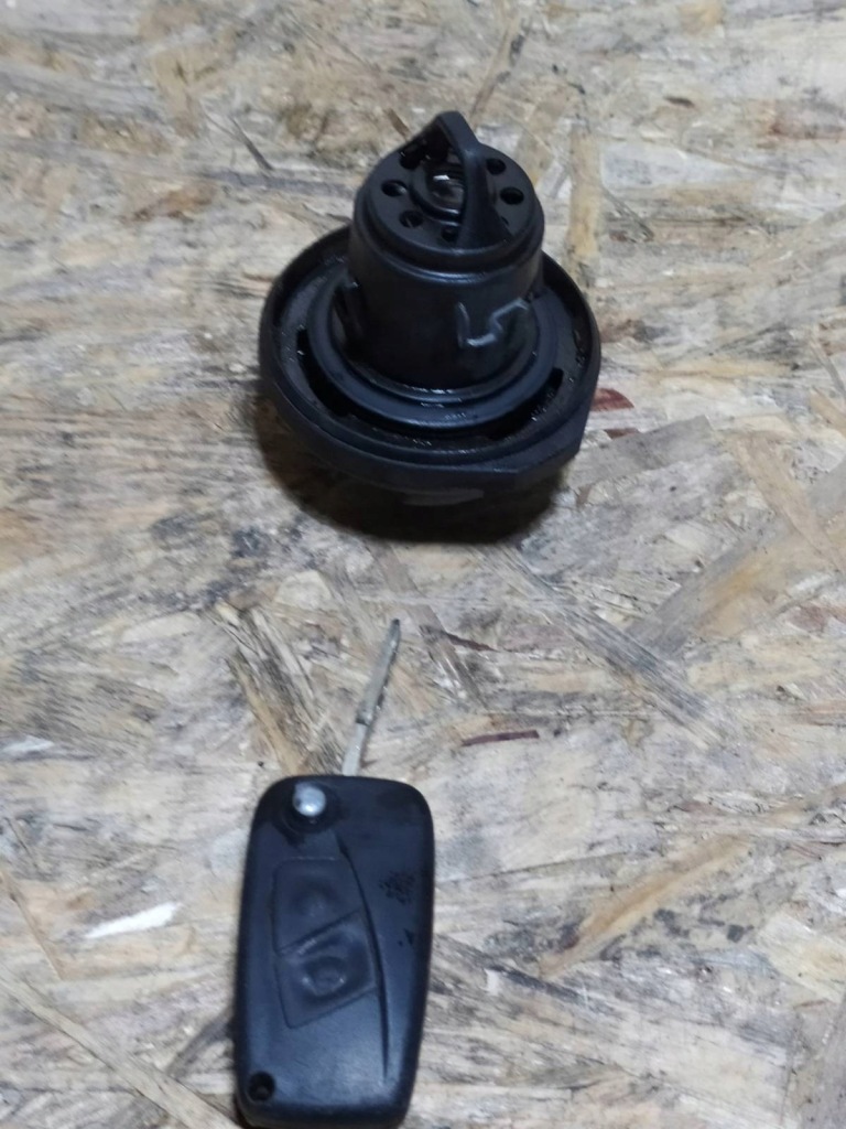 Купить Fiat ducato 2 крышка заливной топлива ключ оригинал