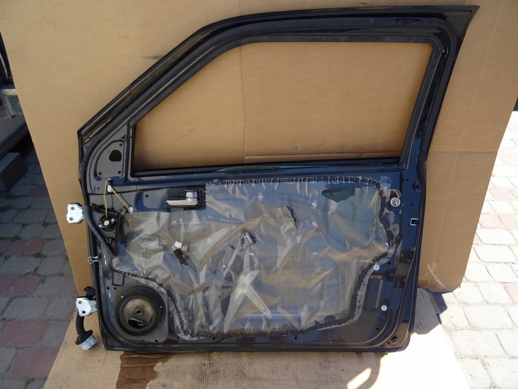 фото №2, Suzuki swift mk6 дверь правое перед 3дверь