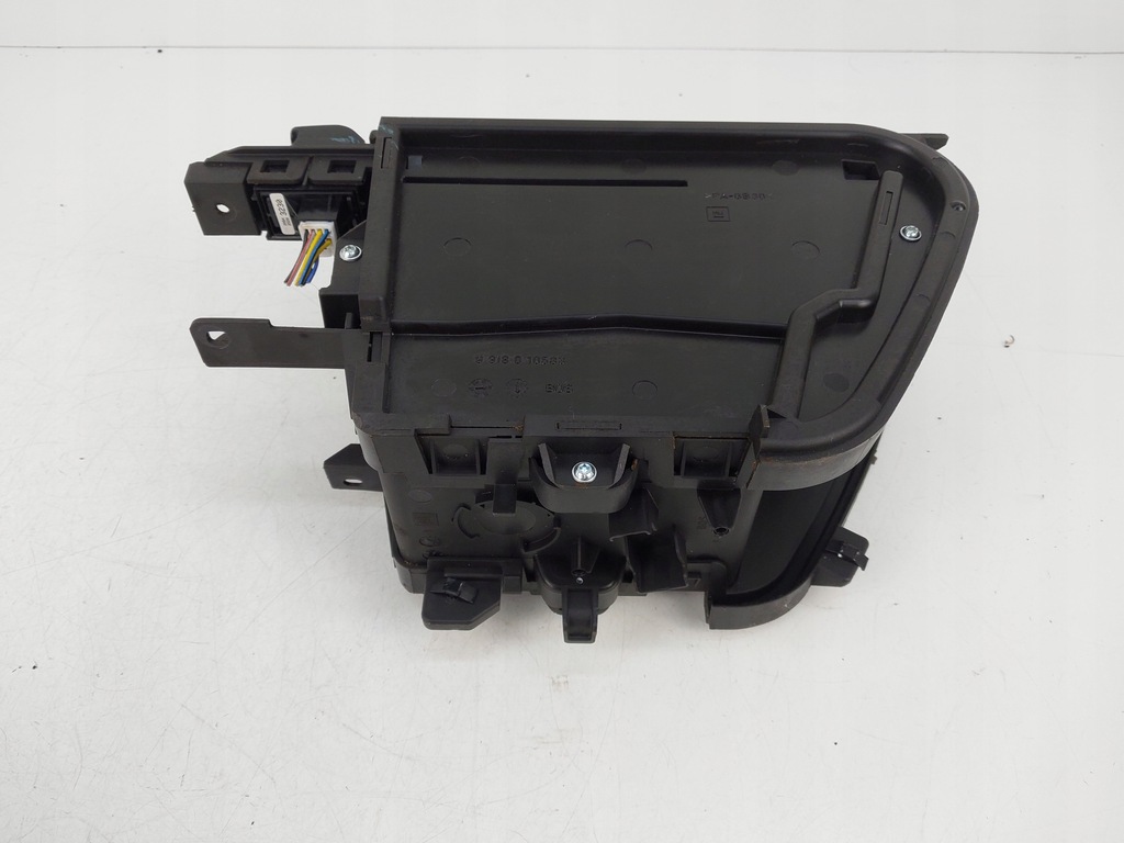 фото №7, Бардачок тунель кнопка гальма ручного 13268467 20843230 opel astra iv j