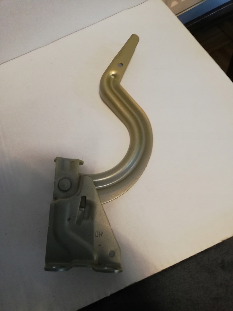 фото №1, Петля капот левый правый yaris cross 21-