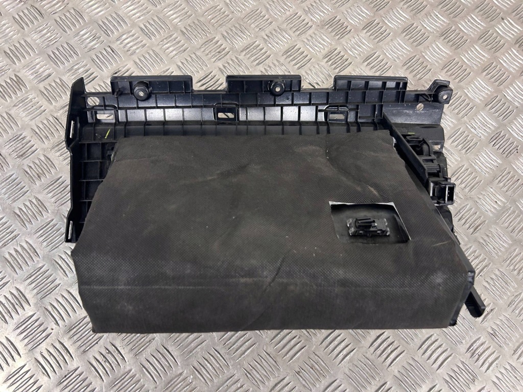 Бардачок панели kompletny tesla model x 100332702n Недорого