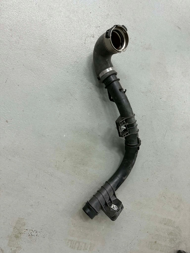 фото №1, Renault master iii 2,3 dci труба turbo 144605995r оригінальний номер renault