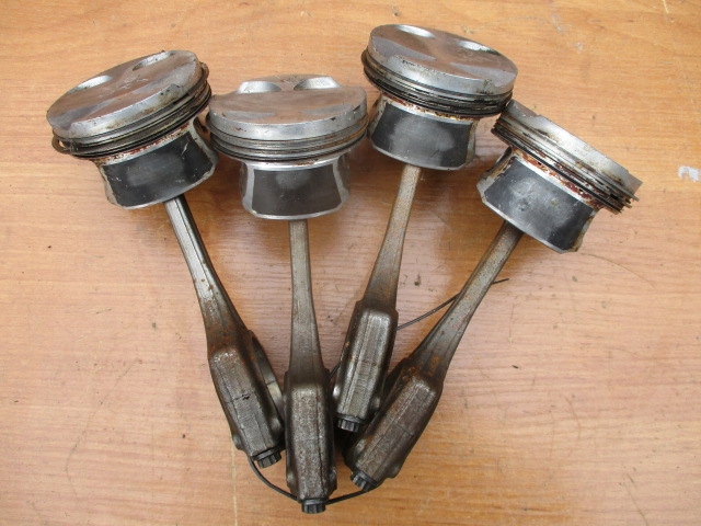 Peugeot citroen mini bmw 1.6 vti поршень mahle 77l54 p813 с Разборки