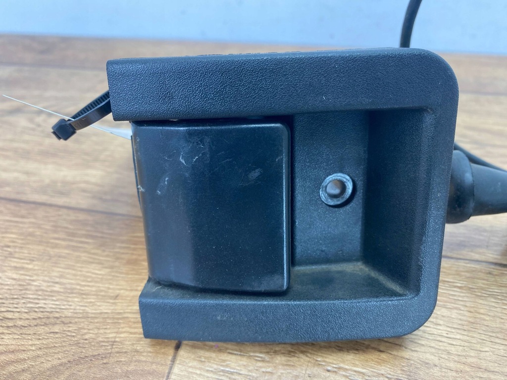 фото №13, Трос тяга капот chevrolet corvette c6 2005+