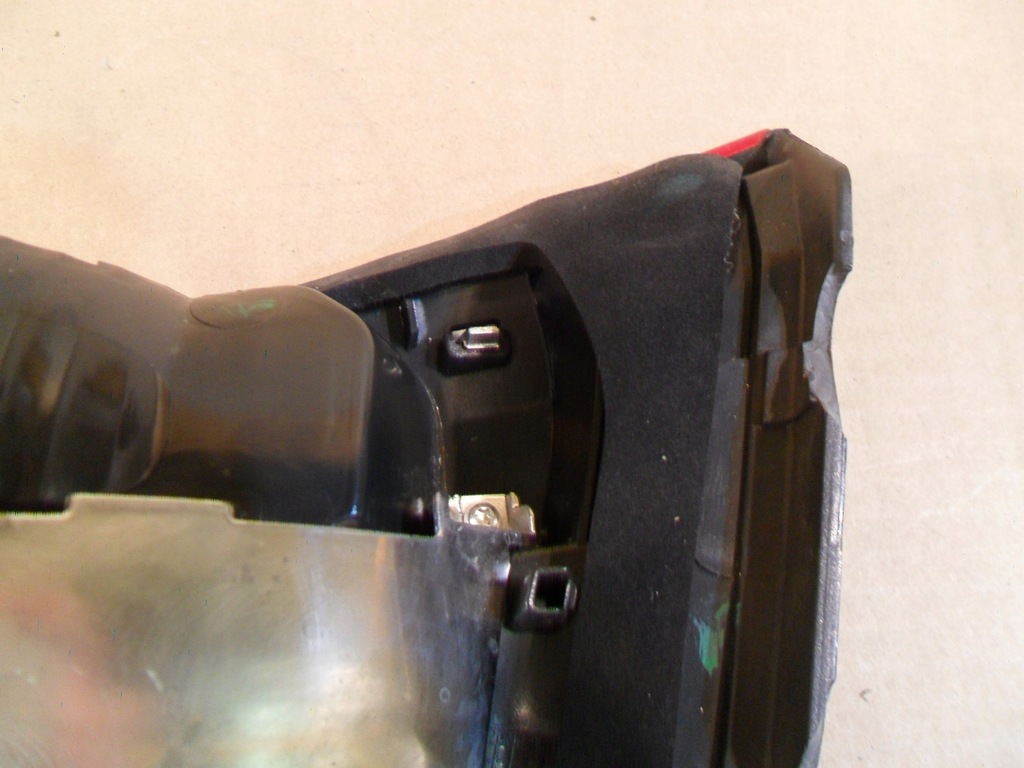 фото №11, Bmw 2 f45 лампа задняя левая w крышка 7311041-10