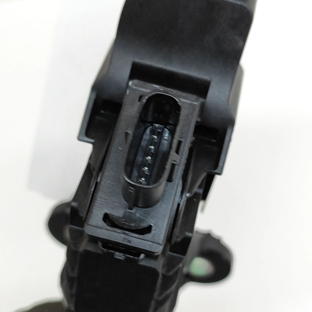 фото №5, Kia ev6 2022 педаль газу / прискорення