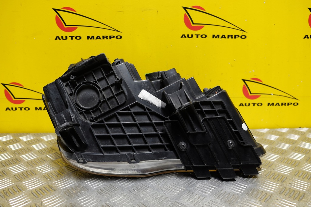 фото №16, Chrysler 300 300c 2015- фара лампа звичайна лінзована ліва usa