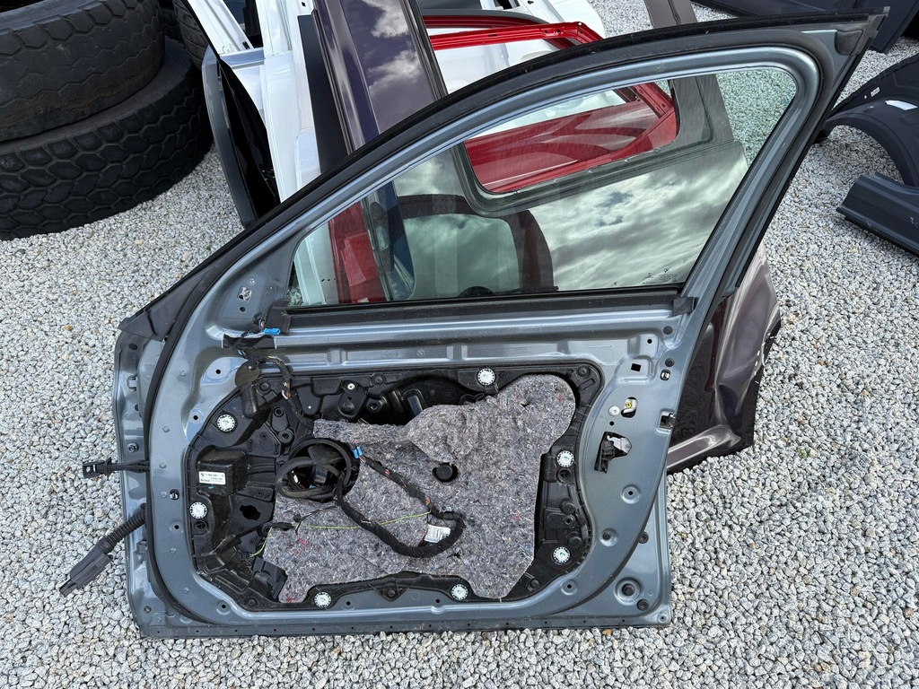 фото №12, Двері перед передні праве bmw 5 g30 g31 повний