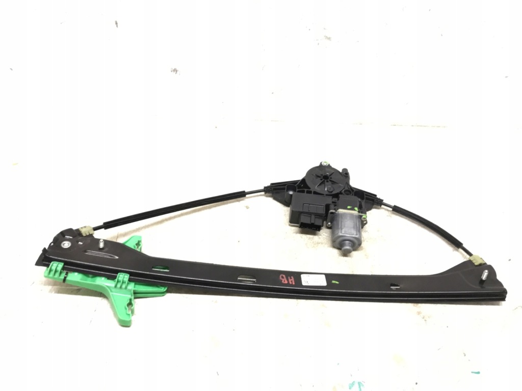 фото №1, Vw golf sportsvan механизм правый задняя 510839462d