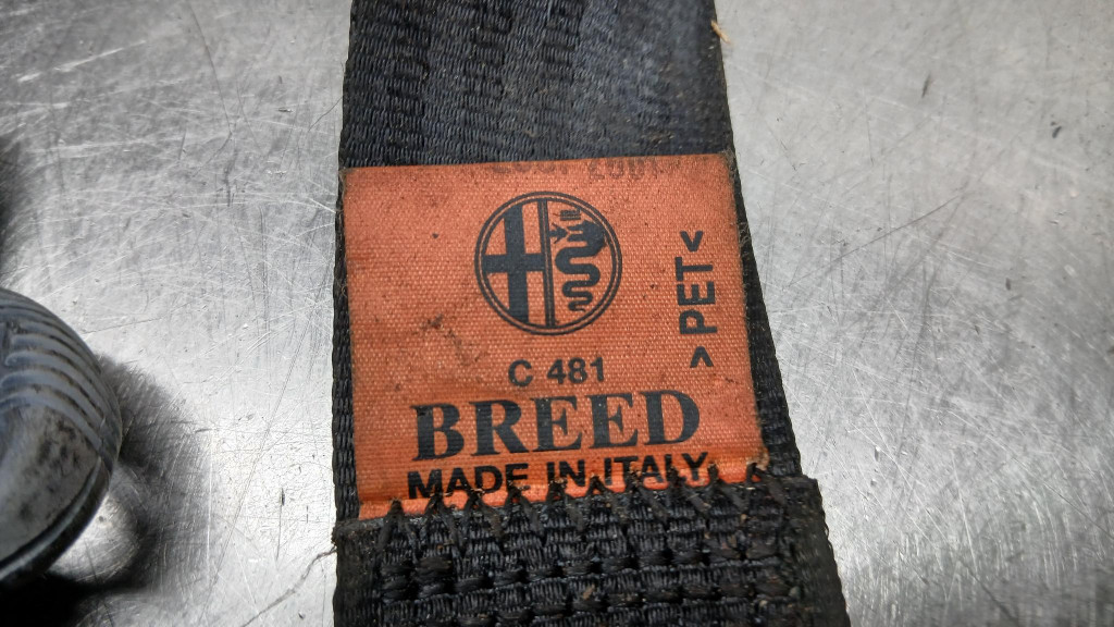 Ремень безопасности правый  перед alfa romeo 147 1.6b 01r Цена