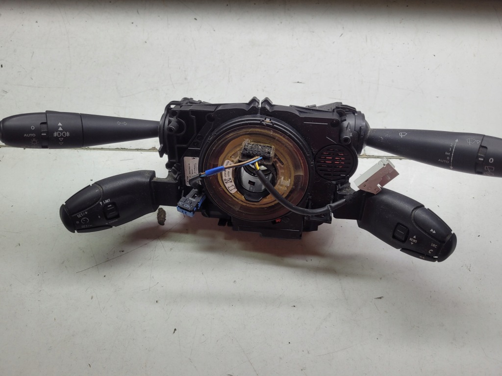 фото №1, Peugeot 3008 i lift переключатель комбинированный