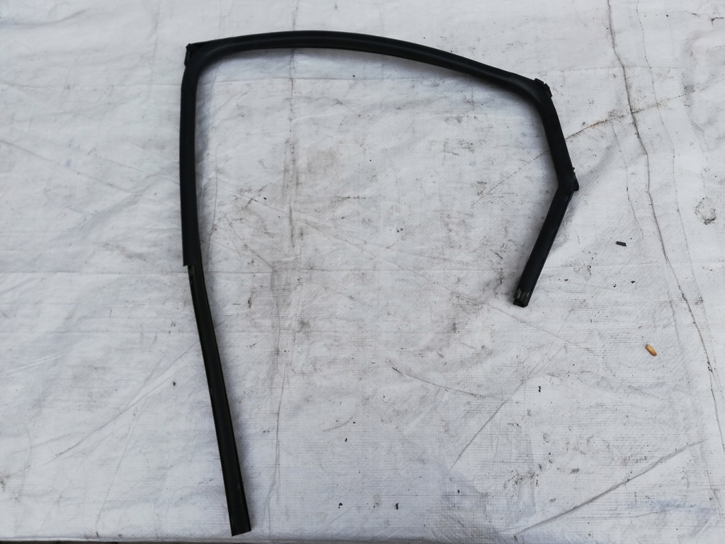 фото №1, Прокладка скло двері правий задня hyundai i30 iii