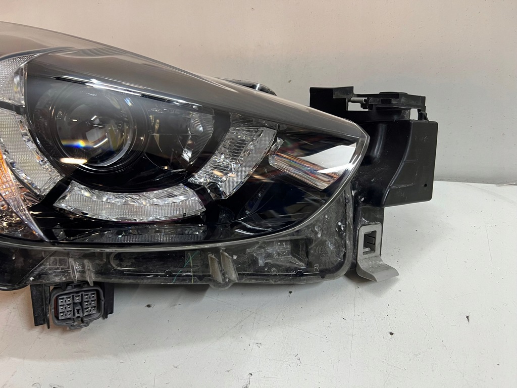 фото №13, Mazda 2 iii лампа правая full led idealna