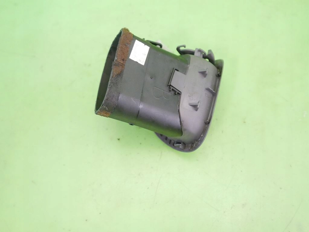 фото №6, Решётка обдув левая перед peugeot 206 phi 98-03