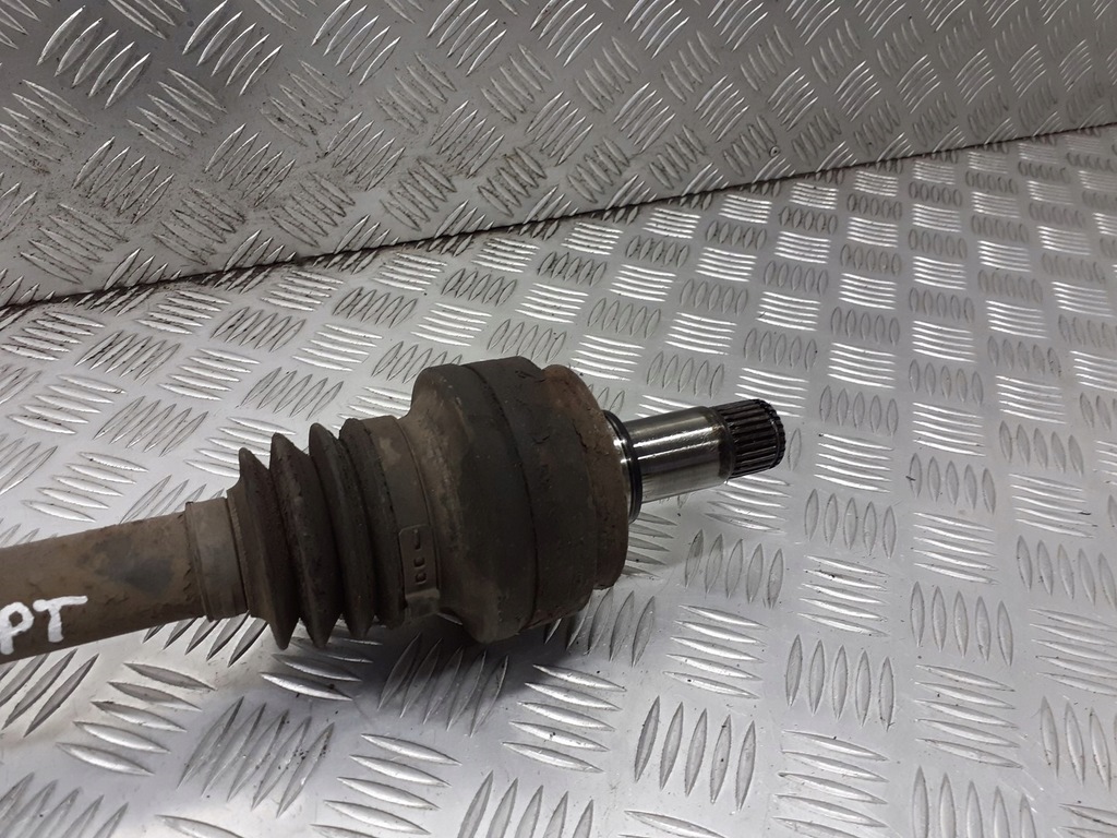 фото №2, Привідний вал права задня mercedes w203 2.2 cdi