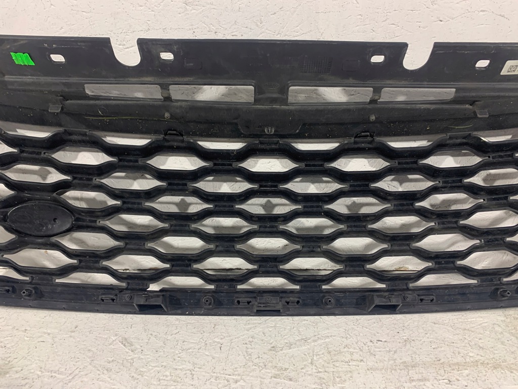 фото №10, Land range rover velar решётка радиатора перед j8a2-8200-dd