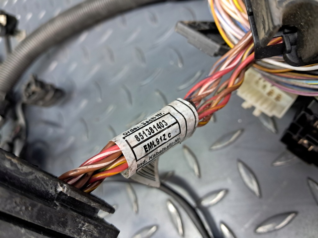 фото №8, Жгут ele двигателя форсунок 8 513 417 bmw f10 520d n47d20c przedlift механическая коробка передач