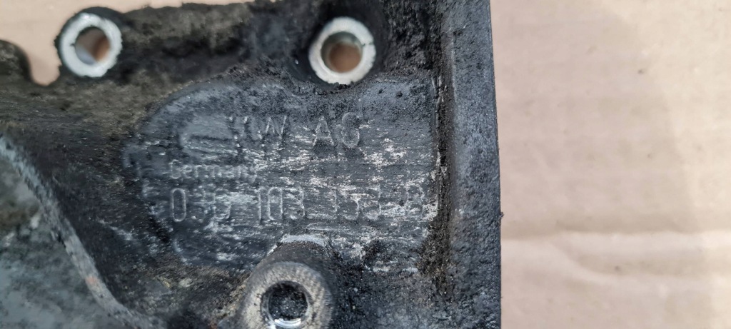 A6 c6 рестайлинг  сальник вала двигателя 2.0 tdi 03g103153b a4 b8 a5 q5 a6 c7 с Разборки