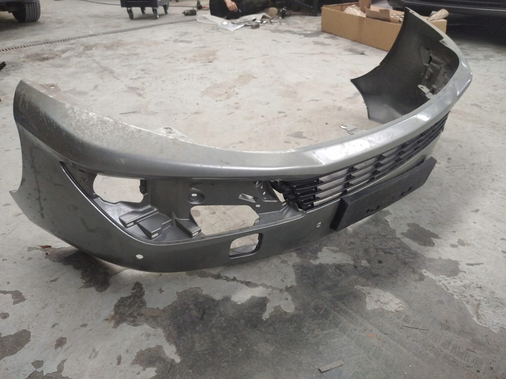 фото №7, Toyota auris 2019 бампер передній