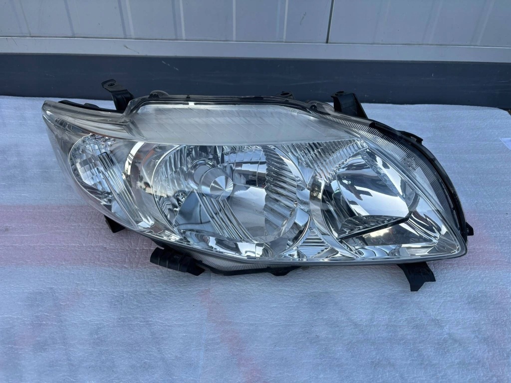 фото №1, Лампа правый перед toyota corolla e15 06- оригинал