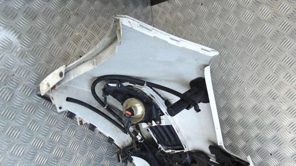 Opel insignia a бампер перед передний омыватель ксенон pdc z40r комплектный Недорого