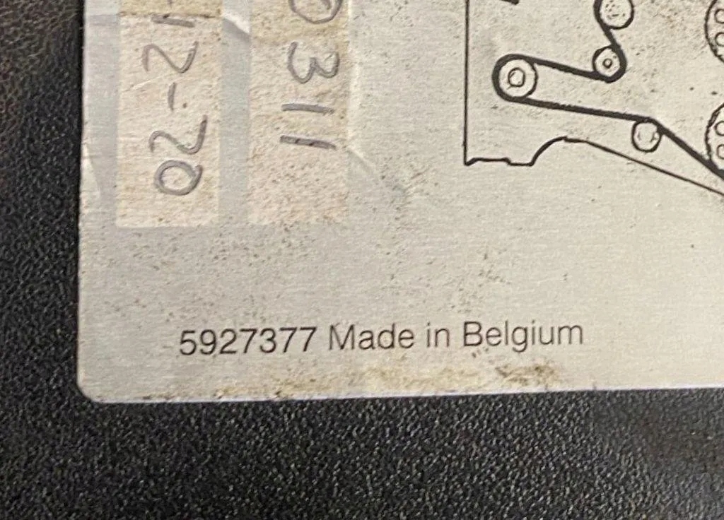 Корпус фильтра воздуха volvo xc70 cross country 5927377 1.6l дизель 2013 с Разборки