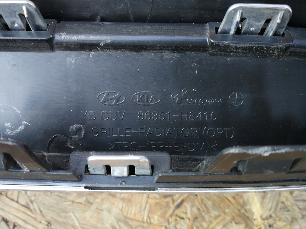 фото №12, Kia stonic yb 17- решётка радиатора решётка радиатора решётка бампера передний 86351-h8410