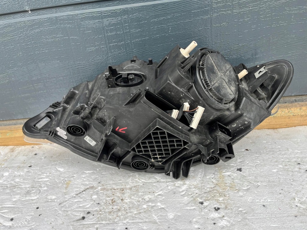 фото №10, Лампа права bmw 2 f22 f23 bi ксенон поворотний 7304466