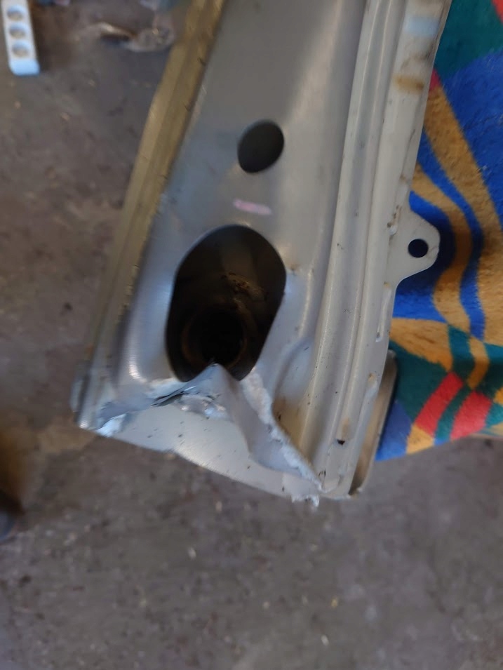 фото №8, Suzuki vitara балка передняя 5827086r00000