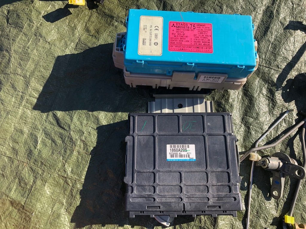 фото №5, Mitsubishi outlander i 2.0 turbo набор стартовый