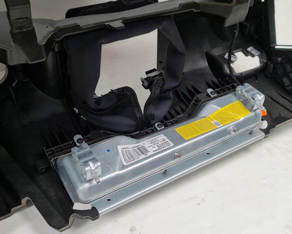 фото №11, Панель приладів приладова консоль ремені mercedes w212