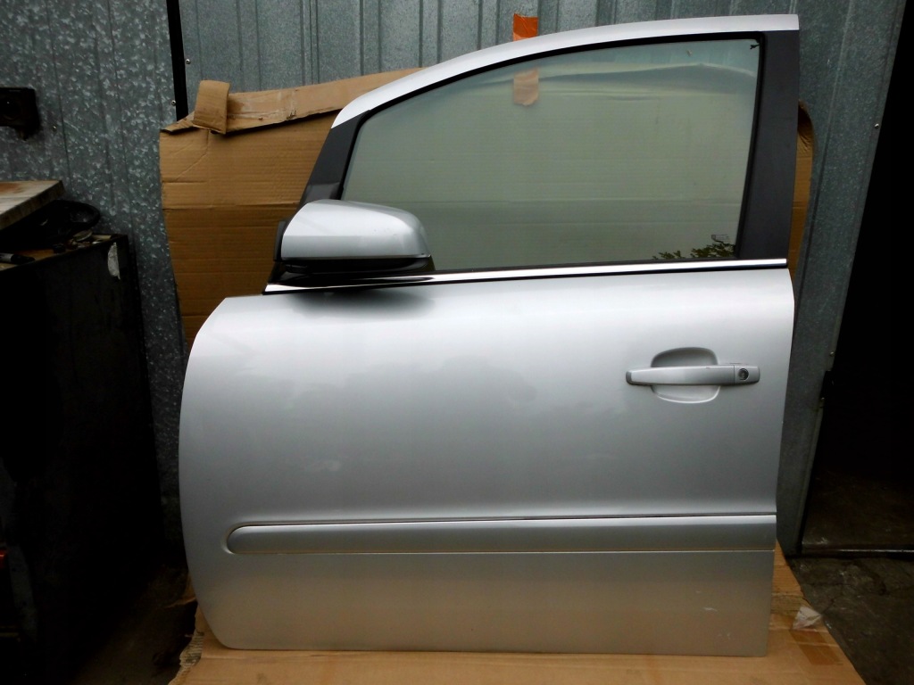 фото №1, Opel zafira b дверь левый перед z157 europa